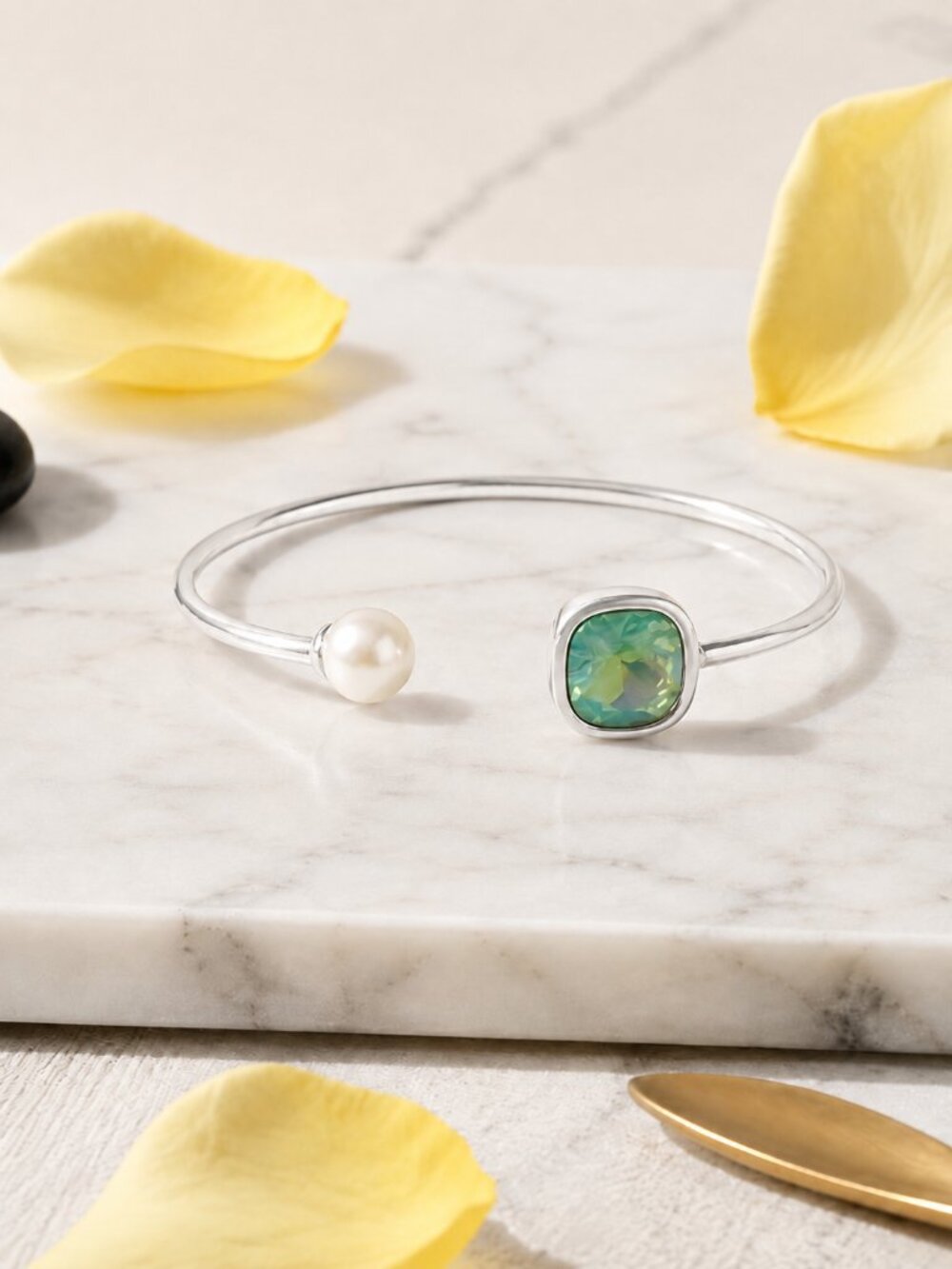 Green Crystal Pearl 18K White Gold Plated Stainless Steel Cuff Bracelet Set - Picture 6 of 13